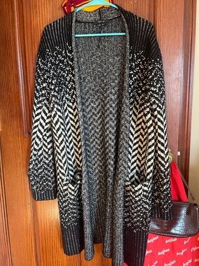 Oversized Chevron Print Cardigan
